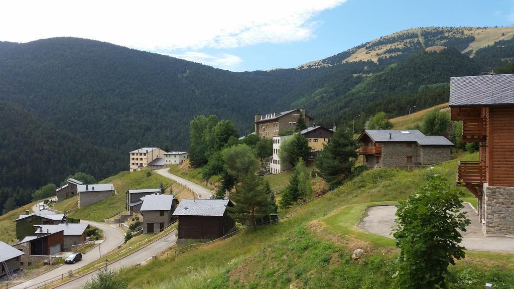 Hostel Xalet Refugi Pere Carne La Molina  Exterior foto